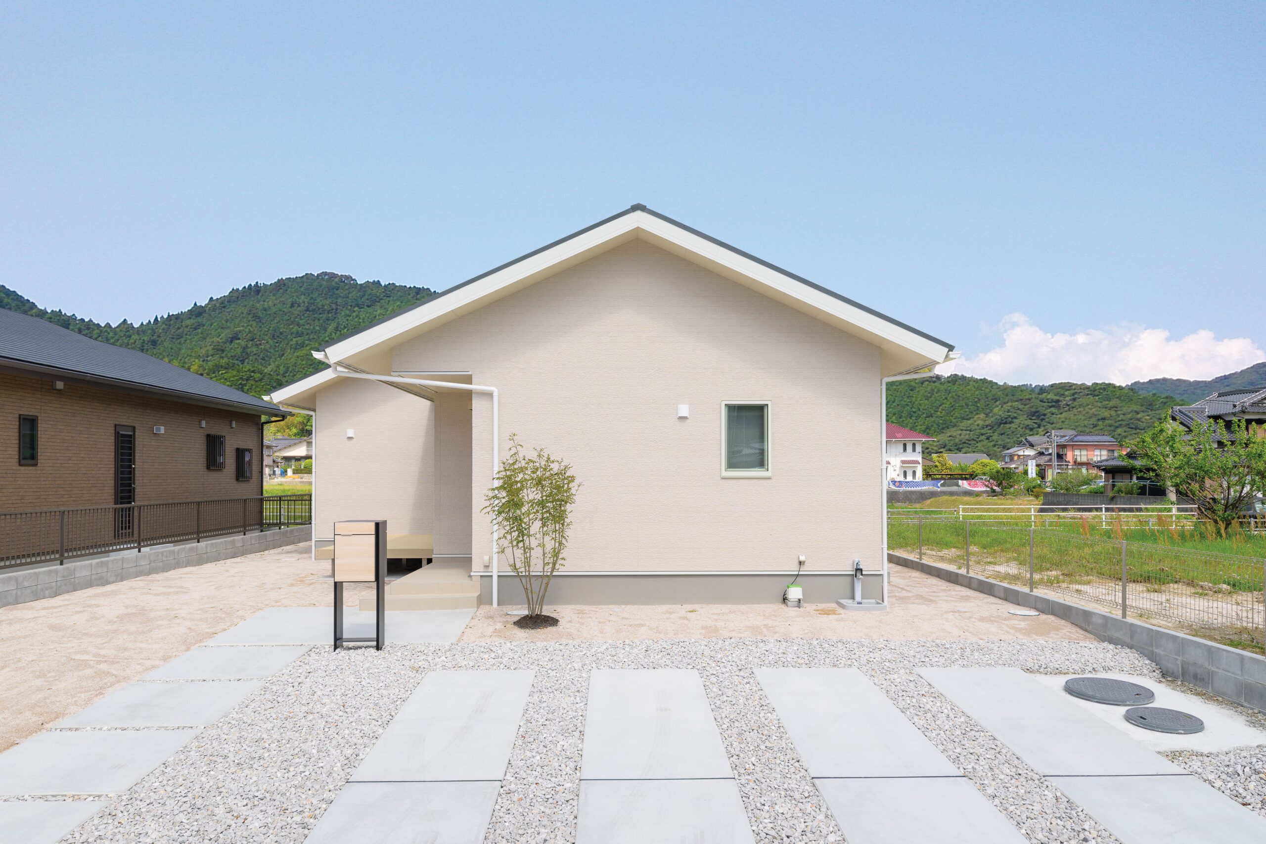 地震に強い家とは特徴と強さを示す指標を解説   アイフルホーム | イワナミ 岩国市柳井市益田市浜田市の注文住宅