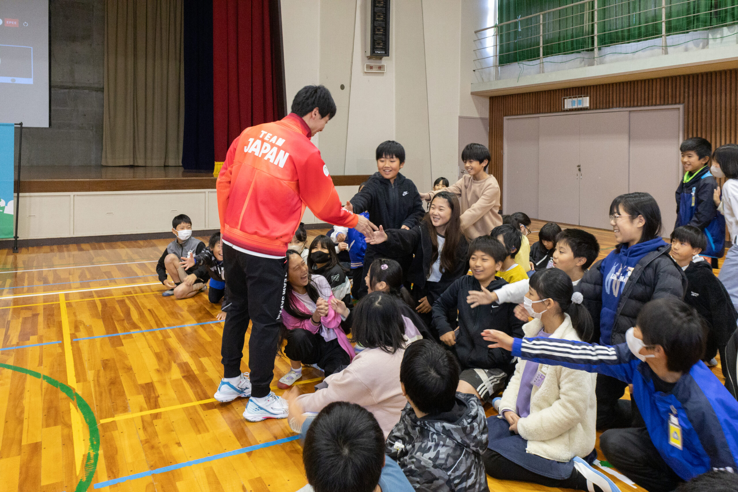  愛宕岩国小学校で夢教室を開催しました   アイフルホーム | イワナミ 岩国市柳井市益田市浜田市の注文住宅