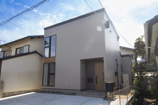  オシャレな外観にするコツ教えます   アイフルホーム | イワナミ 岩国市柳井市益田市浜田市の注文住宅