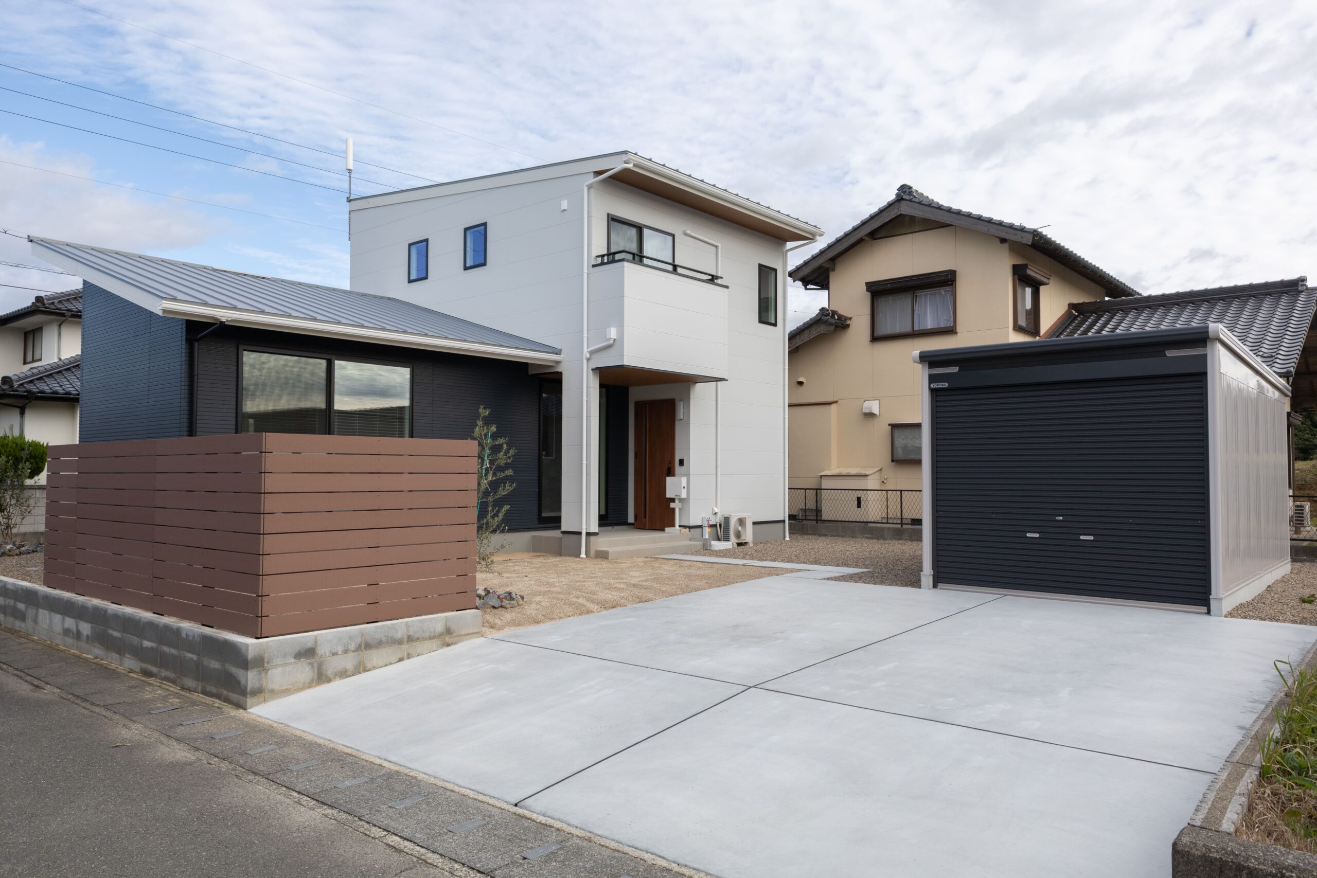  趣味も子育ても楽しめるガレージ付き住宅の魅力とは   アイフルホーム | イワナミ 岩国市柳井市益田市浜田市の注文住宅