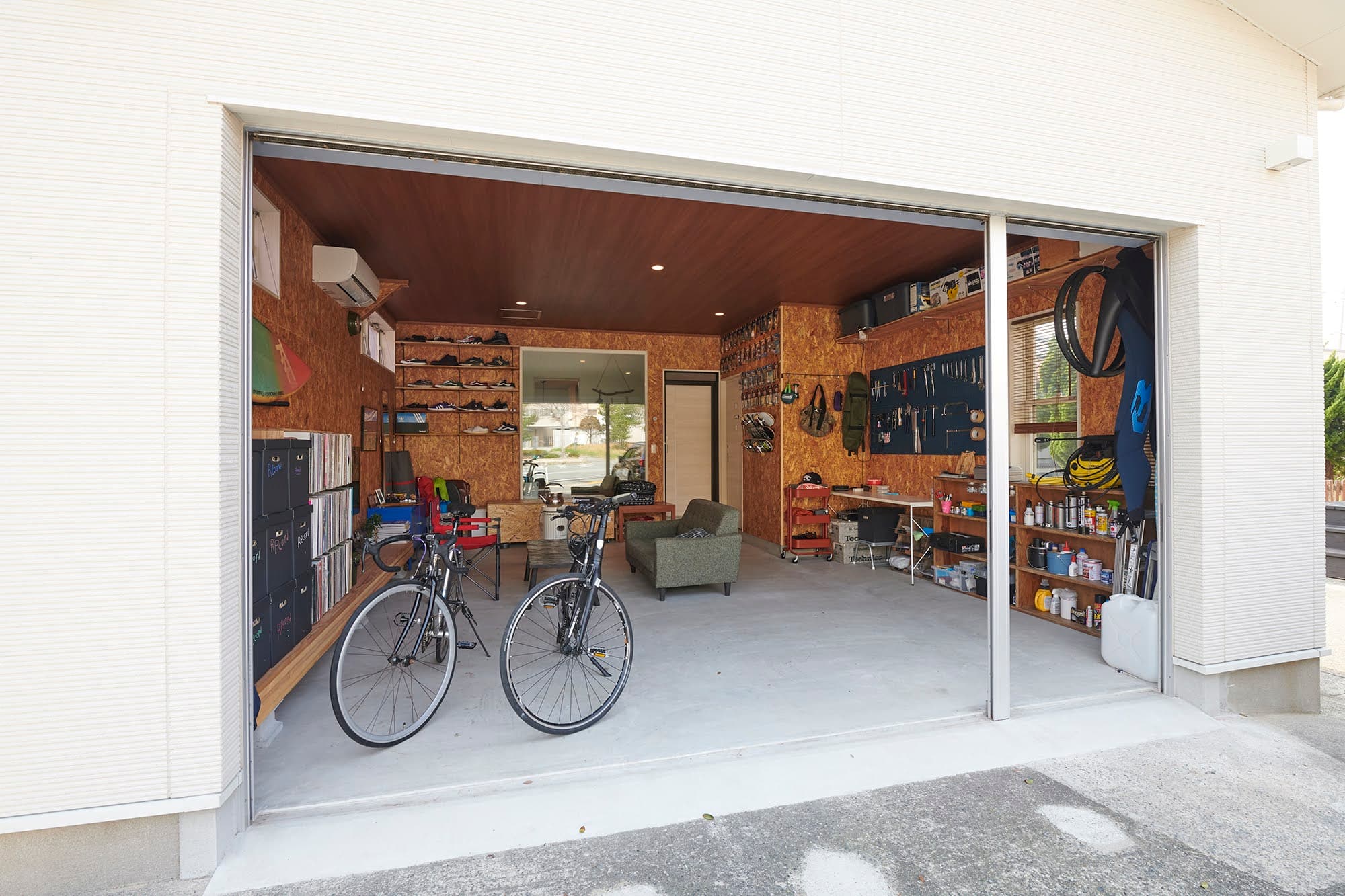  失敗しないビルトインガレージ付き住宅を建てるときの注意ポイント5選   アイフルホーム | イワナミ 岩国市柳井市益田市浜田市の注文住宅