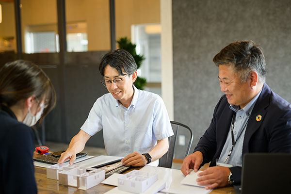  建築条件付き土地×地元工務店の強みとは安心の家づくりをサポート   アイフルホーム | イワナミ 岩国市柳井市益田市浜田市の注文住宅