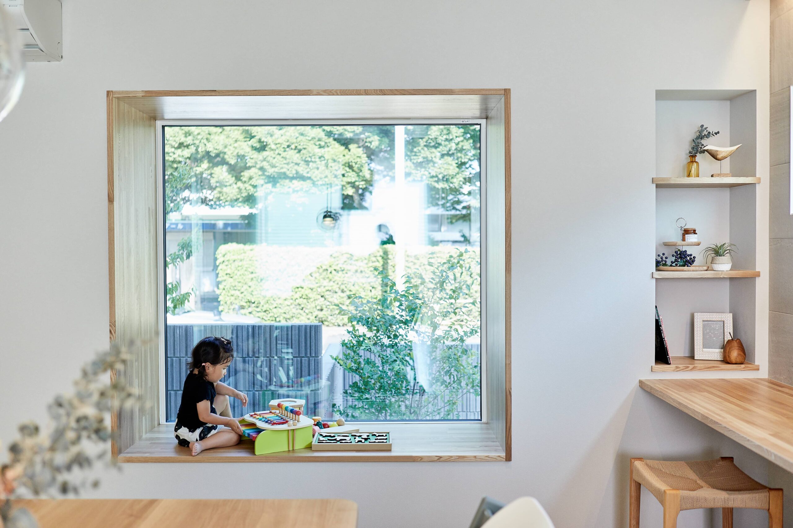  家族で過ごす雨の日が楽しくなるおうち時間充実アイデア5選｜子育て世代にうれしい間取りとは   アイフルホーム | イワナミ 岩国市柳井市益田市浜田市の注文住宅
