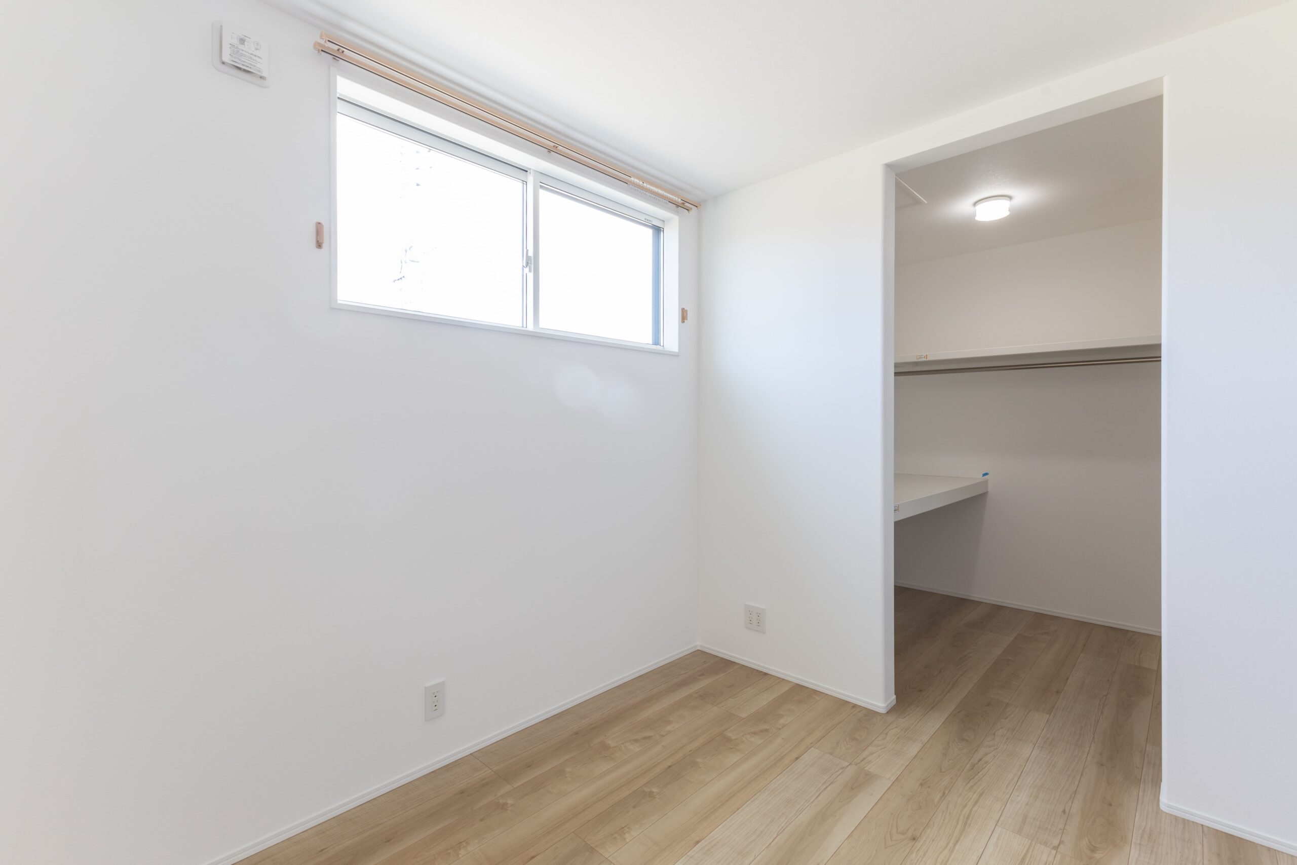 17帖で暮らす、ミニマルな平屋