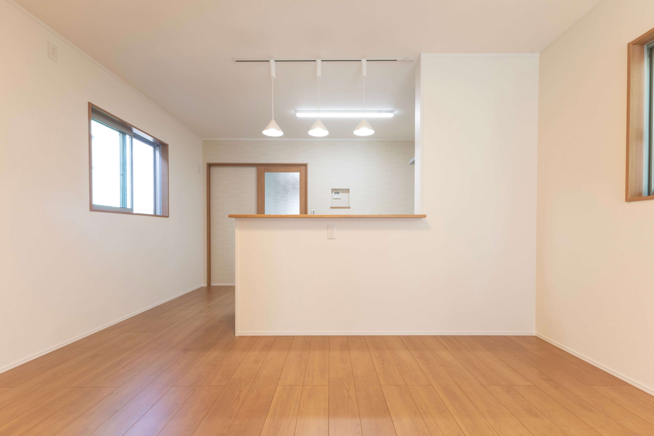 一生に一回の事なので、全部が貴重な経験でした。 担当の方達にはとてもお世話になり、本当にありがとうございました。