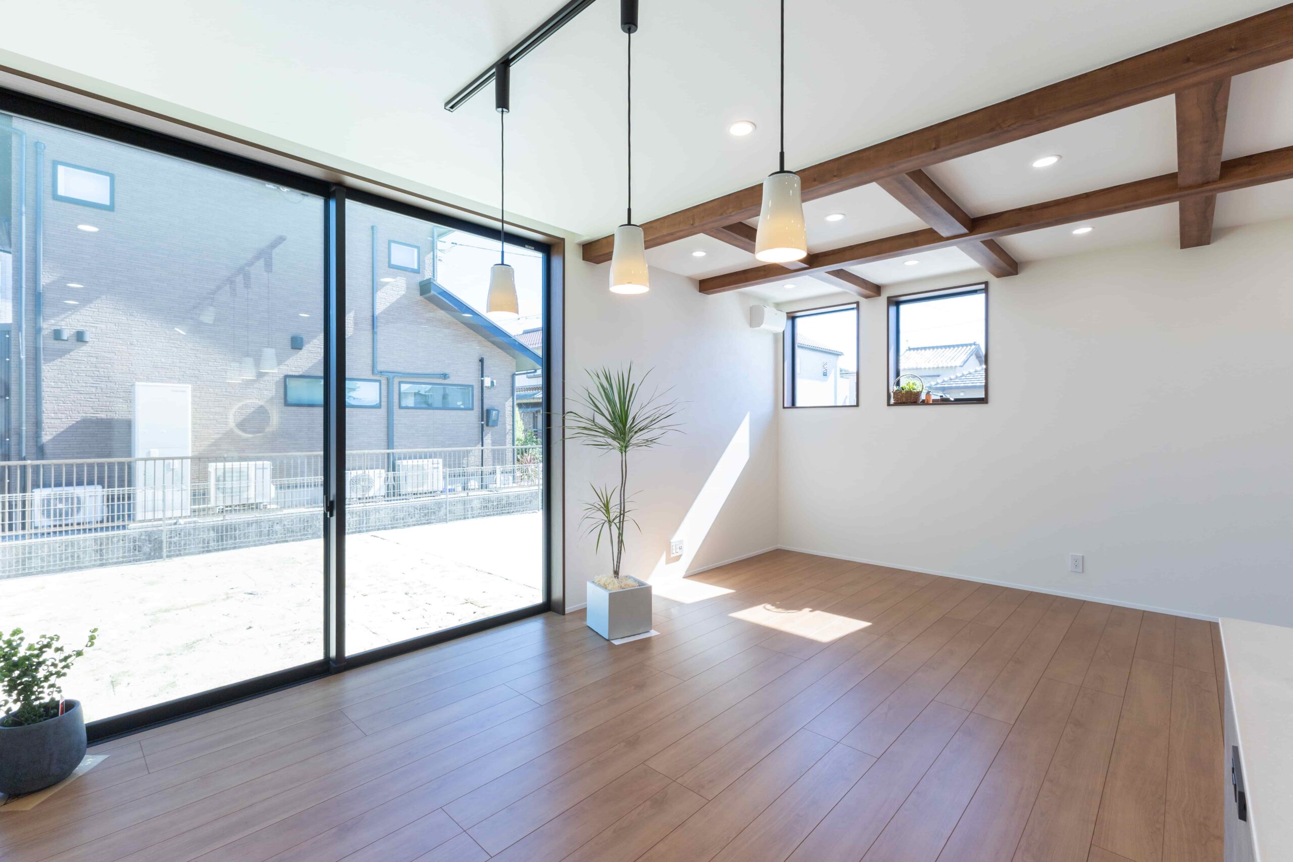 やさしさでつつむ、省エネで暮らす家