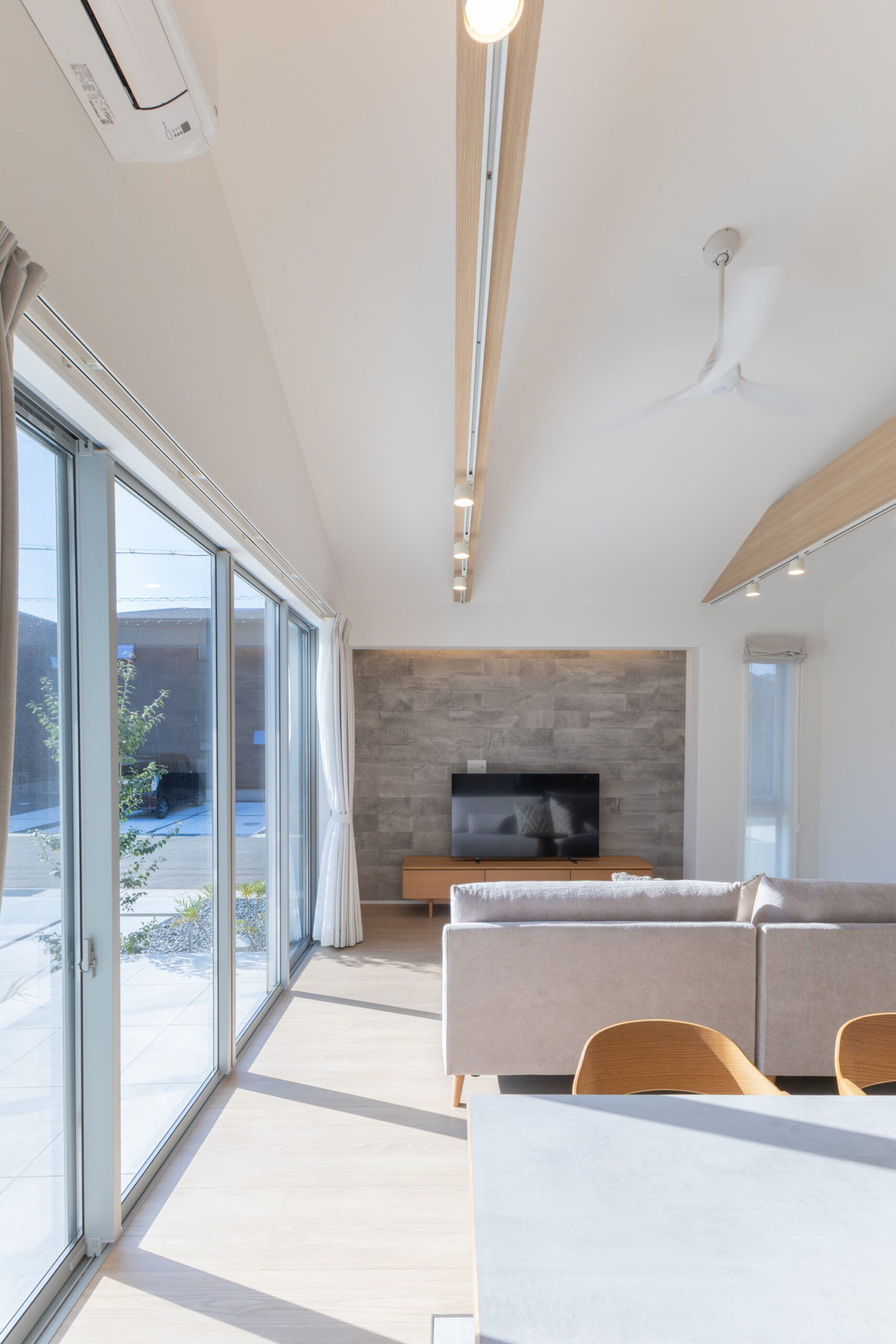 自然と暮らすシンプルナチュラルな平屋