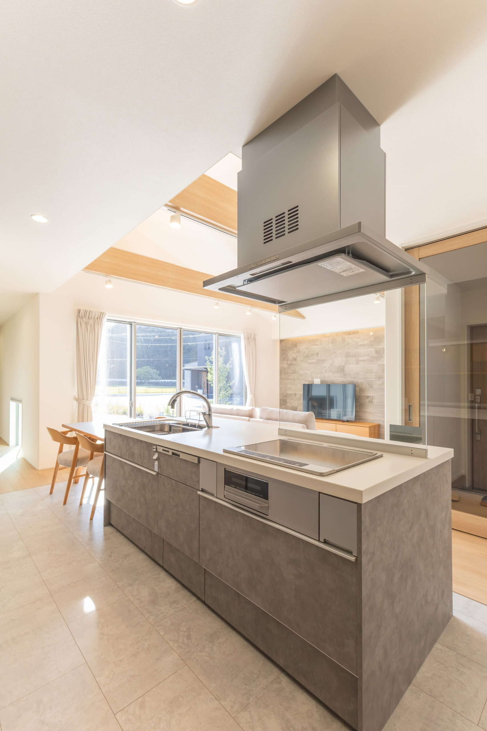 自然と暮らすシンプルナチュラルな平屋