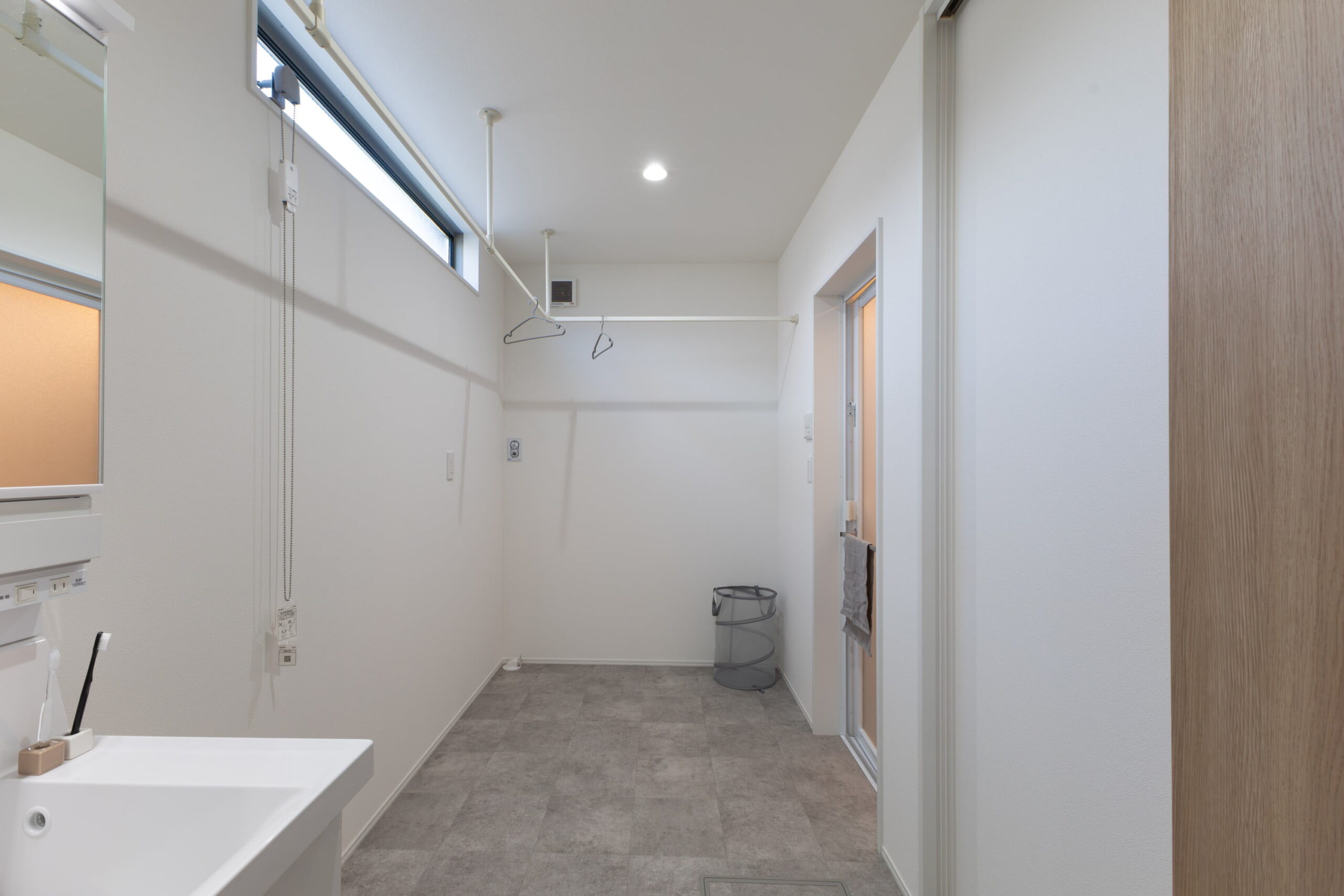 自然と暮らすシンプルナチュラルな平屋