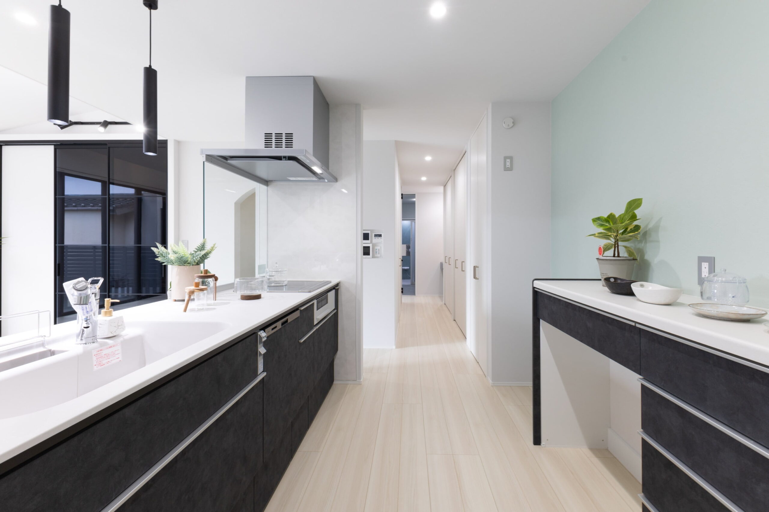 こもり感が心地よいLDKヌックのある平屋