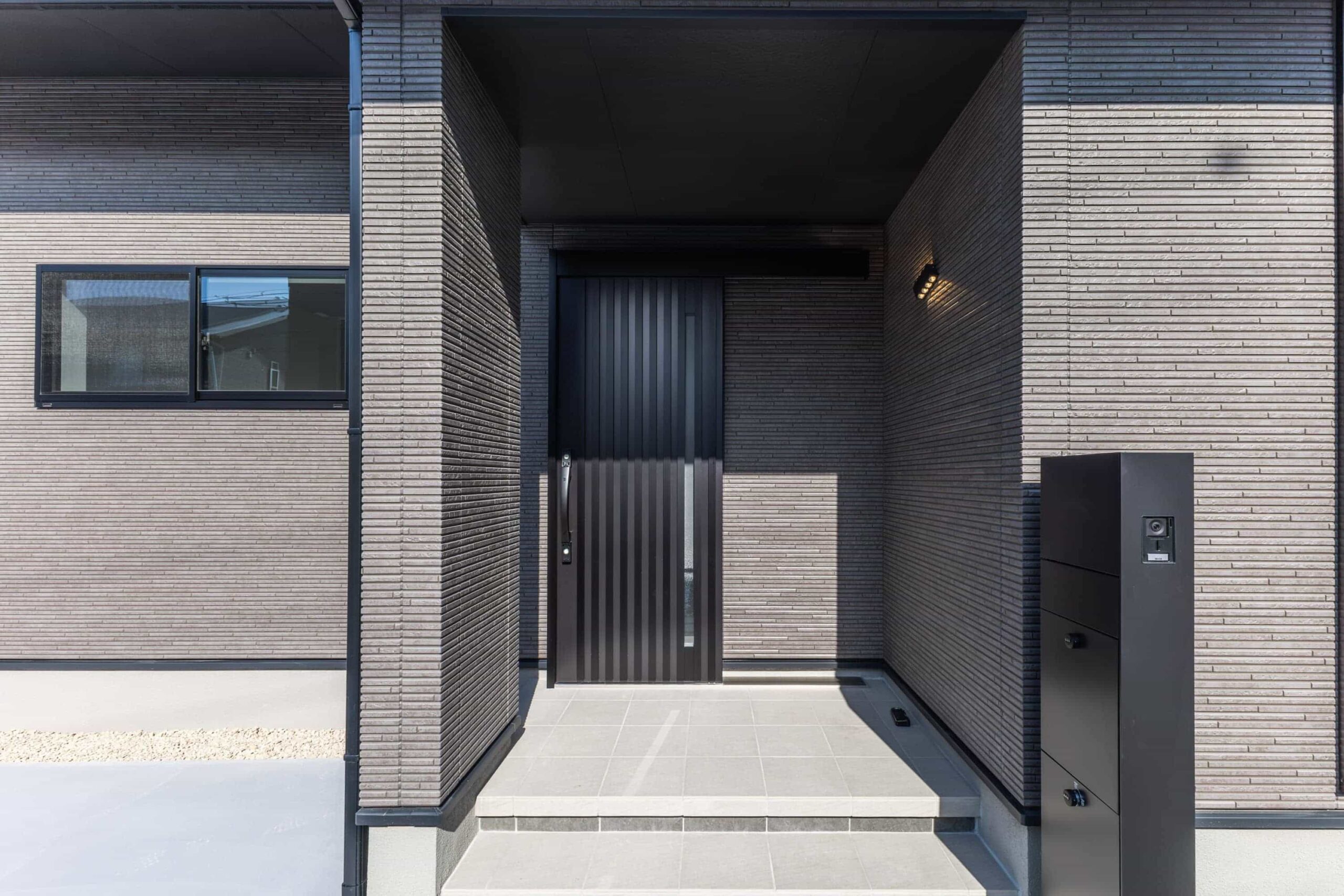 こもり感が心地よいLDKヌックのある平屋