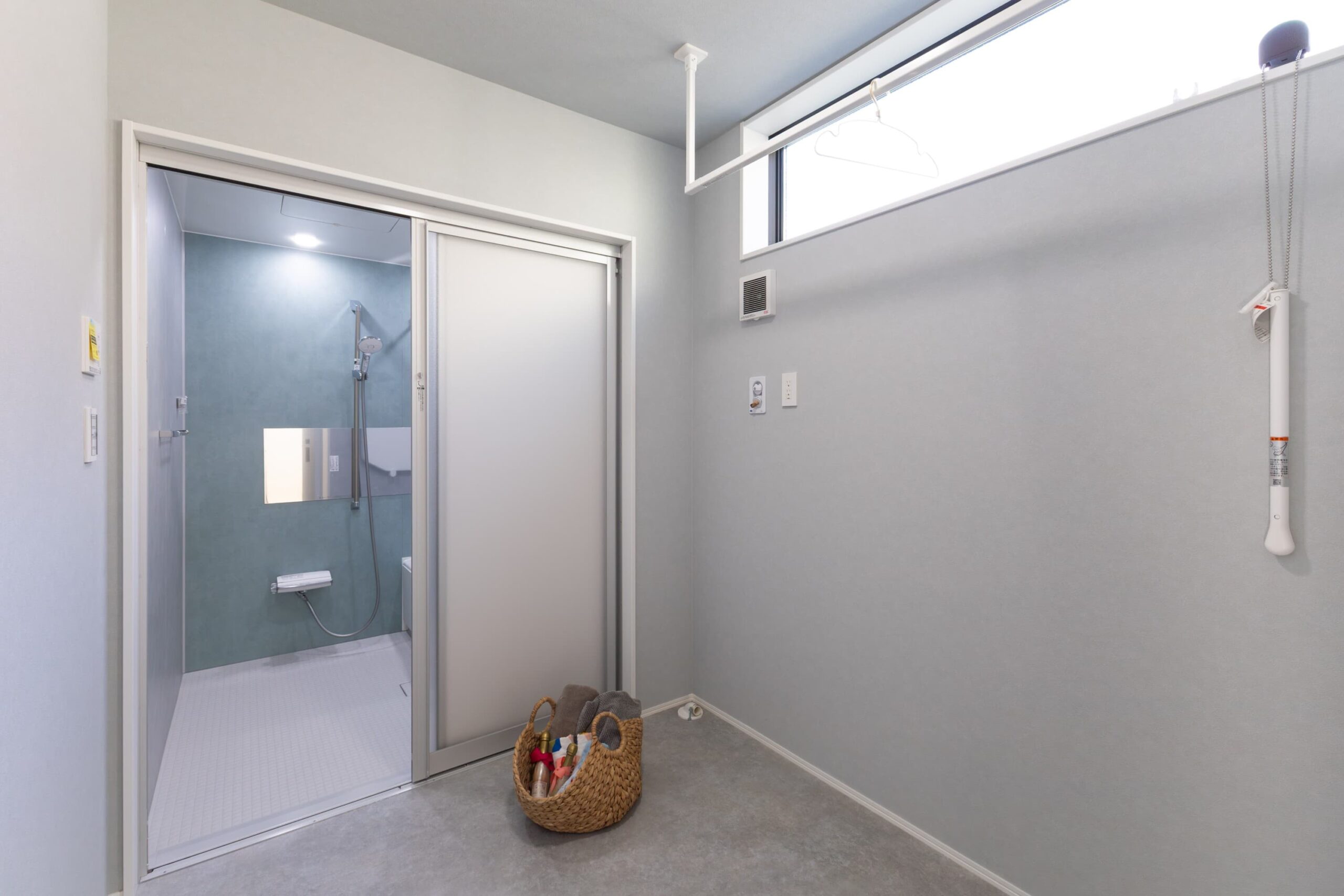 こもり感が心地よいLDKヌックのある平屋