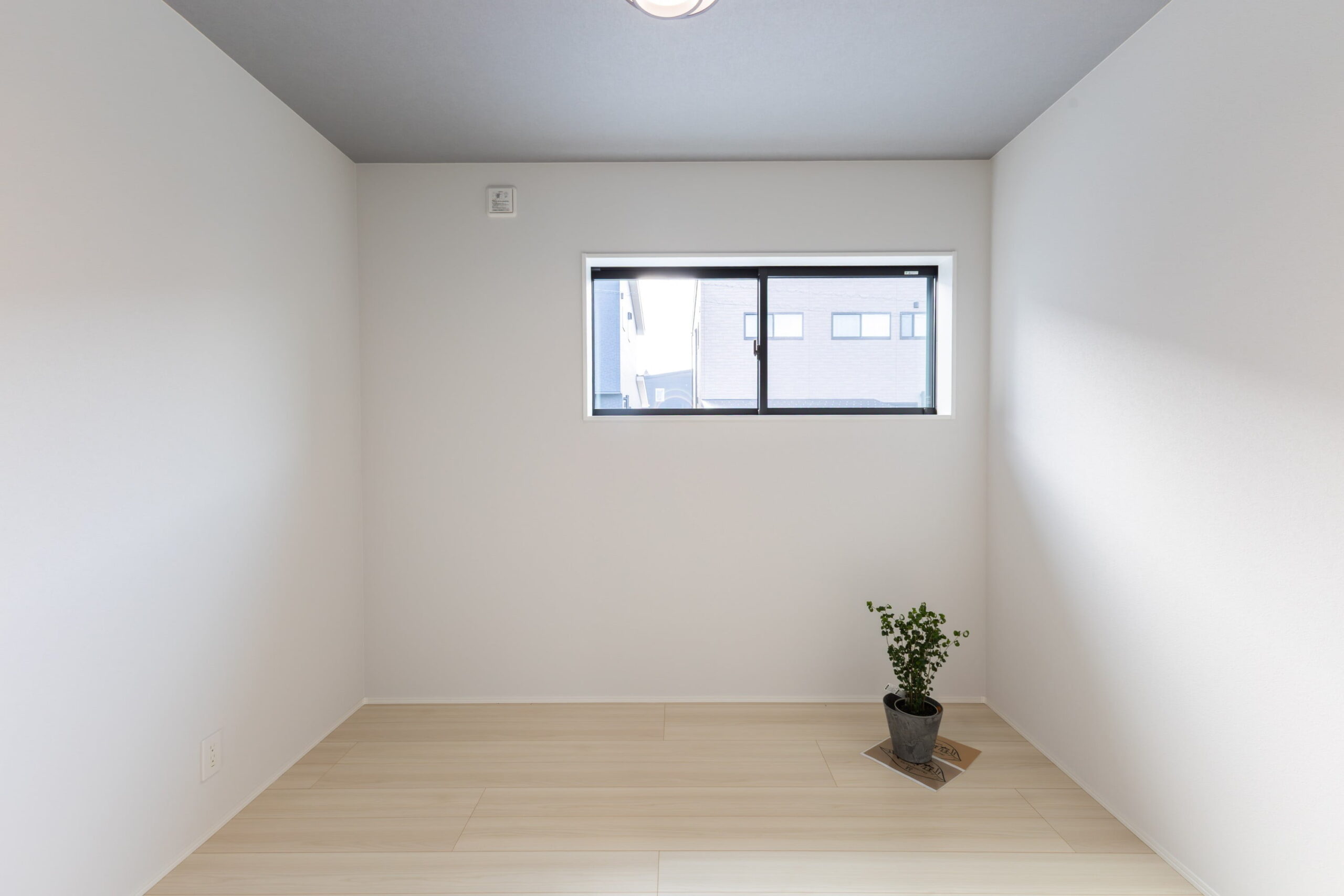 こもり感が心地よいLDKヌックのある平屋