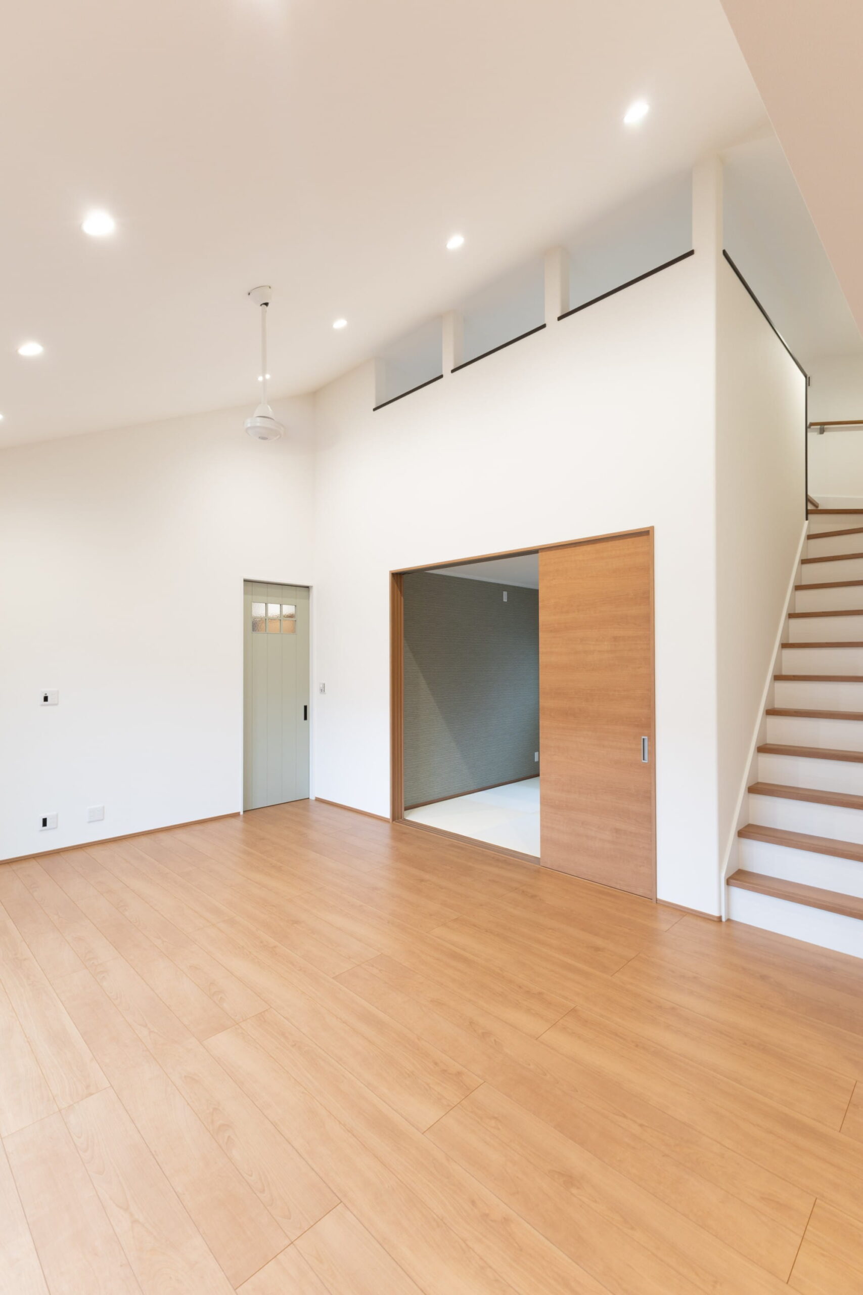 開放感とつながりを楽しむ平屋