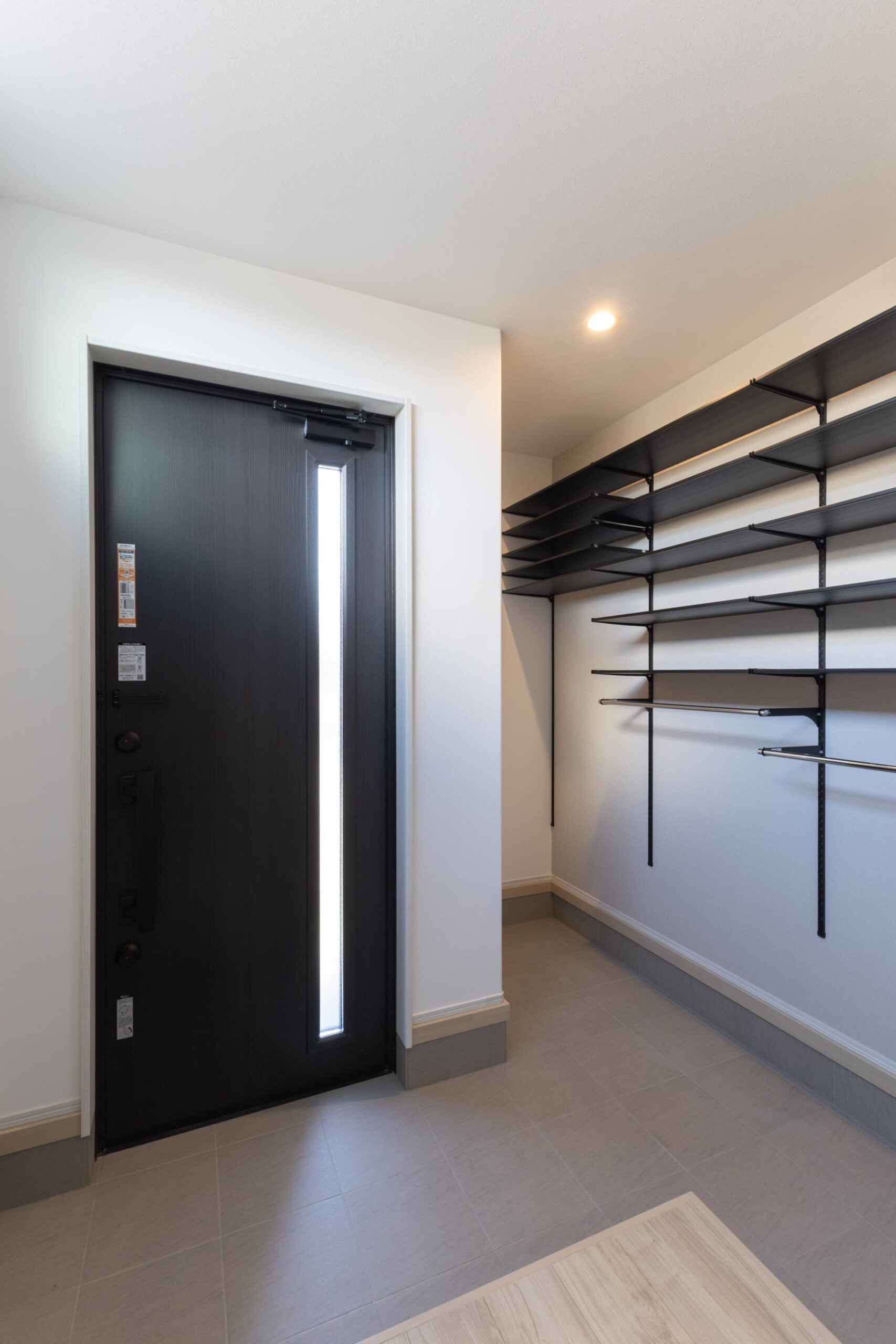 たっぷり収納と効率動線でラクに暮らせる家