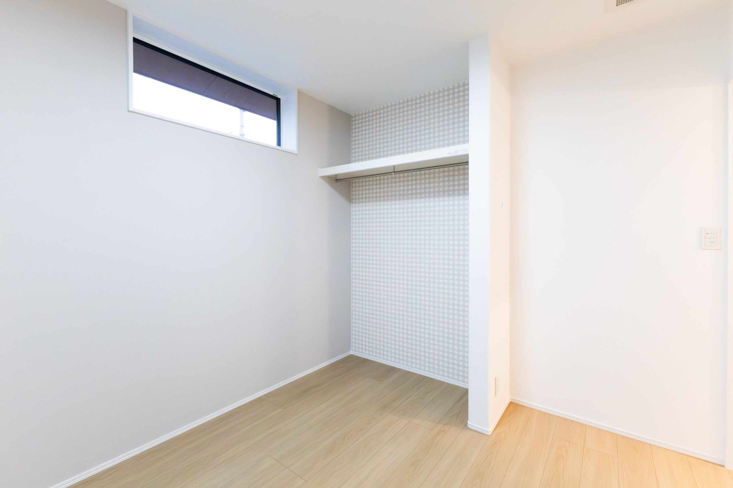 木に包まれたカフェライクなお家