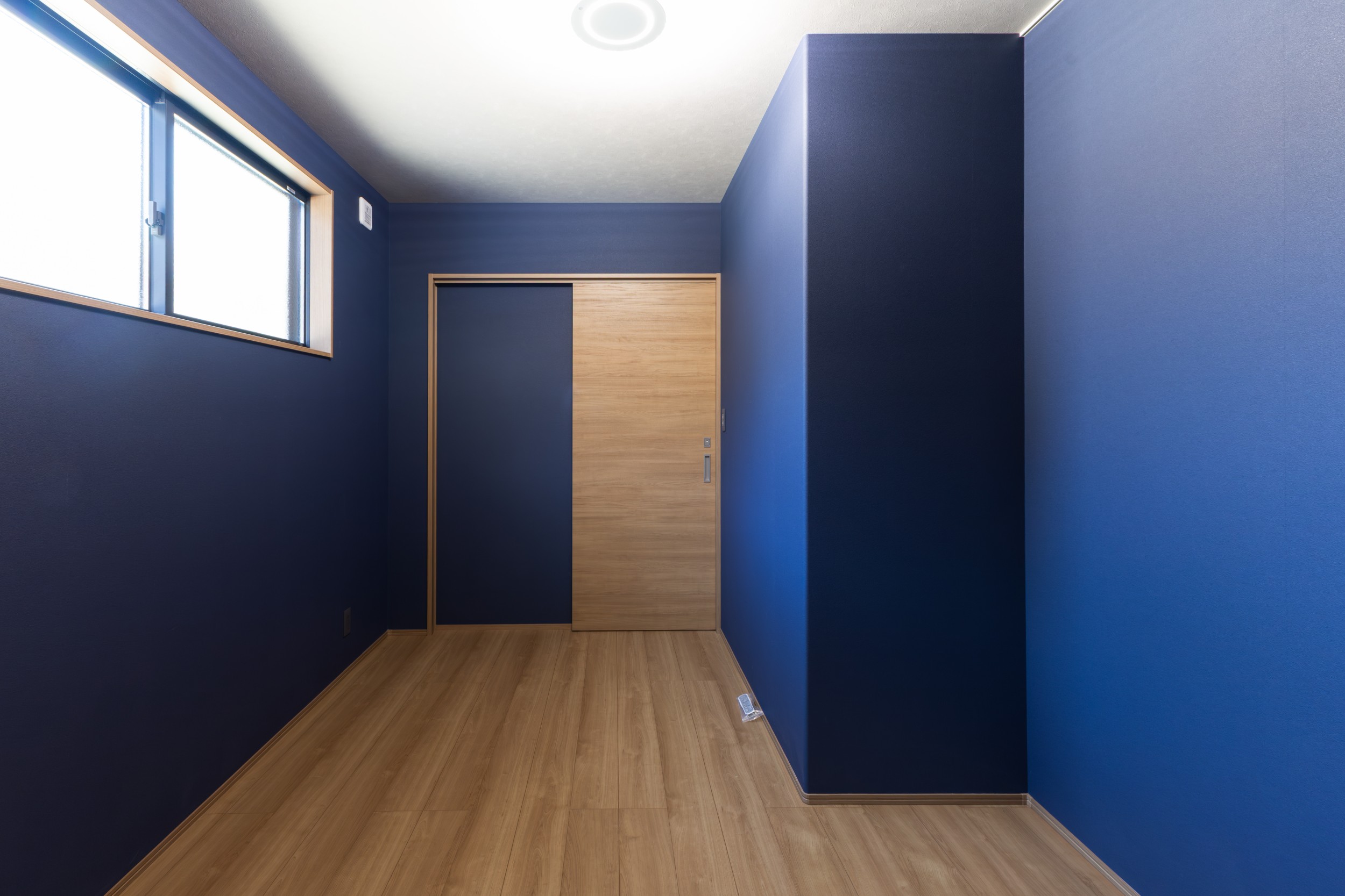 24坪で叶える、かっこよさと家事ラクを両立した平屋